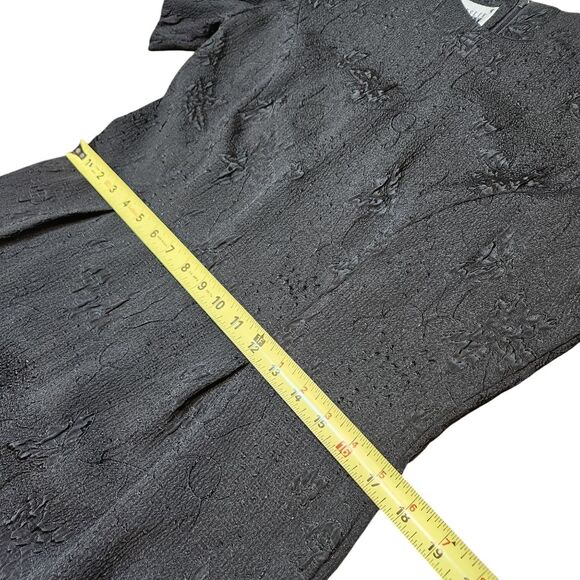 Vintage 70s Dress Black Embossed Floral‎ Short Sleeve Pencil Knee Length 10 M - Picture 10 of 13
